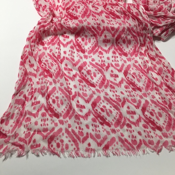 Gap Pink Ikat Fringe Scarf - Picture 4 of 4